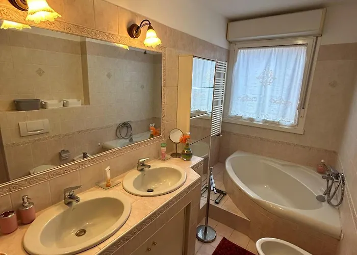 Ca Savoia Apartament *